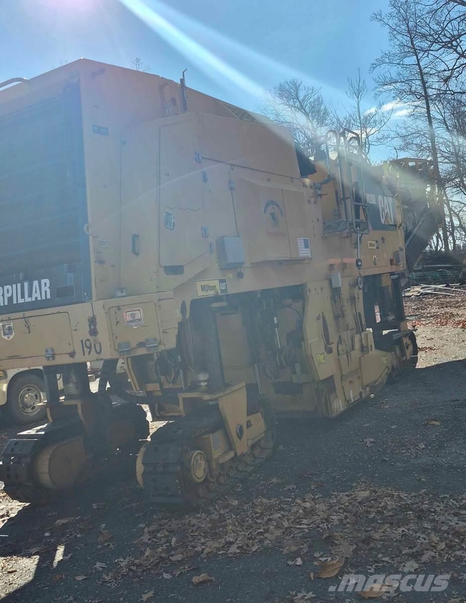 CAT PM200 Kylmäasfalttikoneet