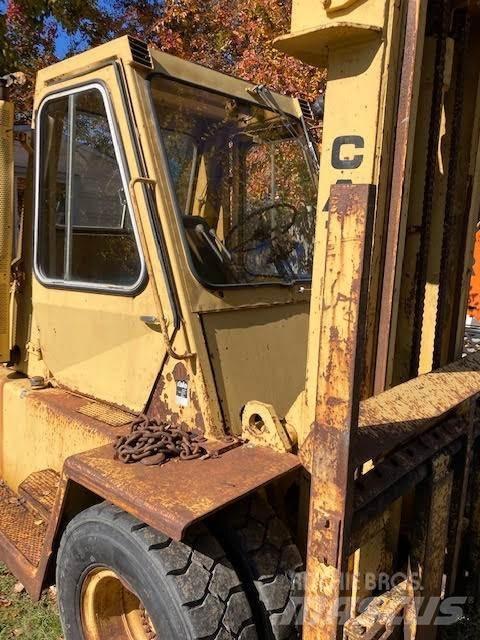 CAT V120 Muut haarukkatrukit