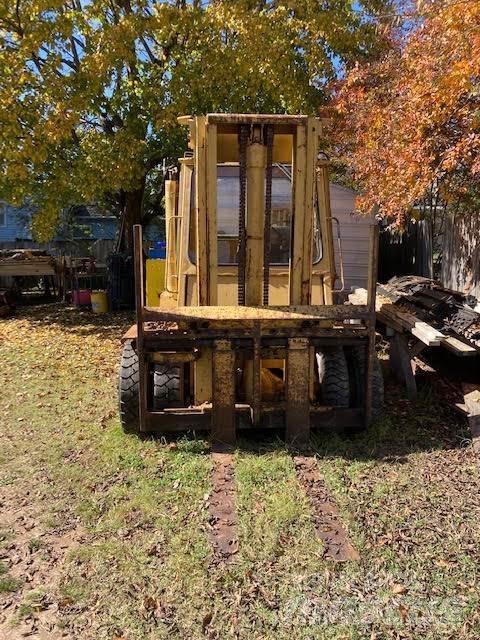 CAT V120 Muut haarukkatrukit