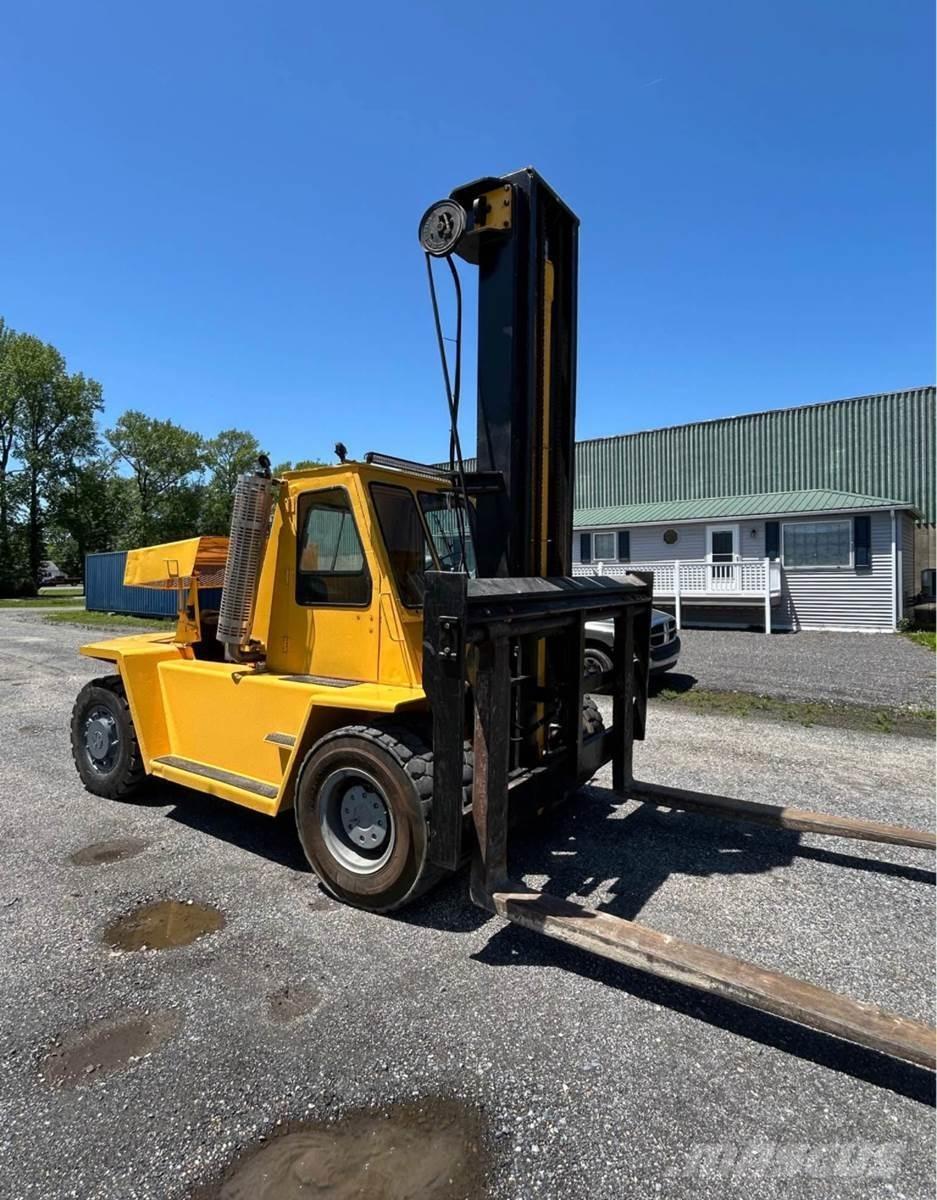 CAT V300 Muut haarukkatrukit