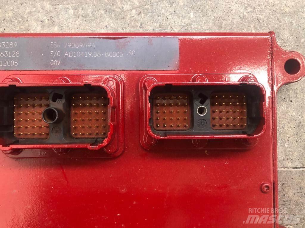 Cummins ISX Sähkö ja elektroniikka