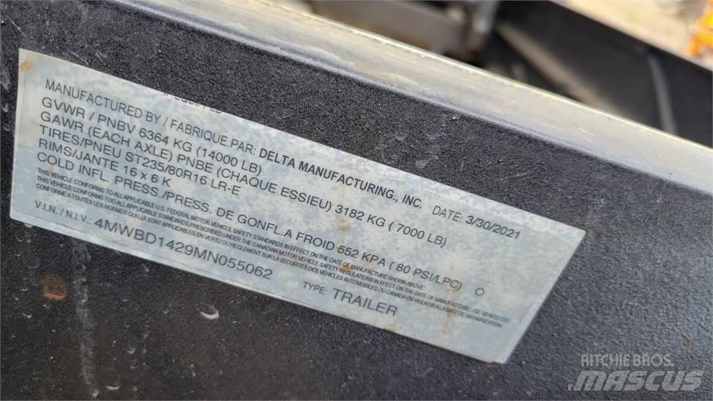 Delta  Kippipuoliperävaunut