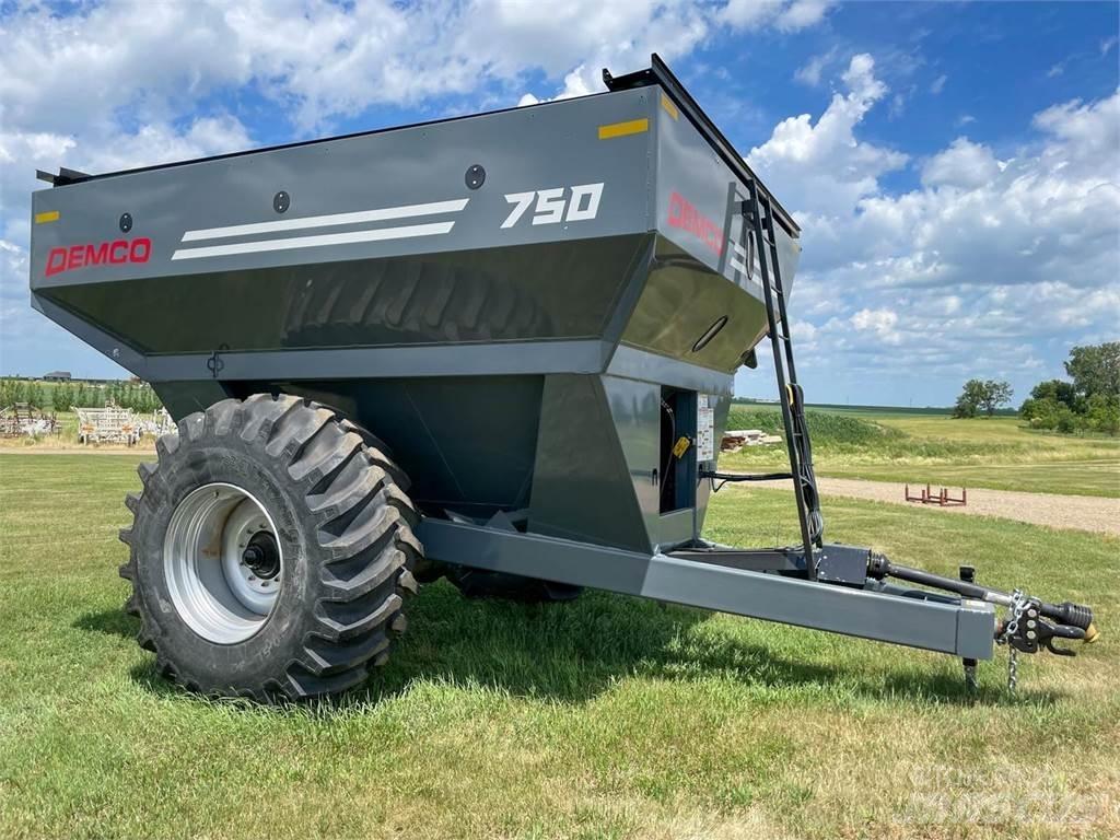 Demco 750 Viljavaunut