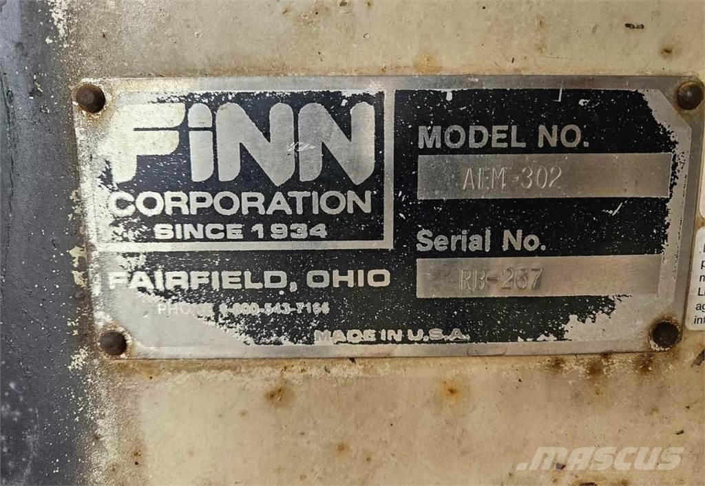 Finn BB302 Tienhoitoautot
