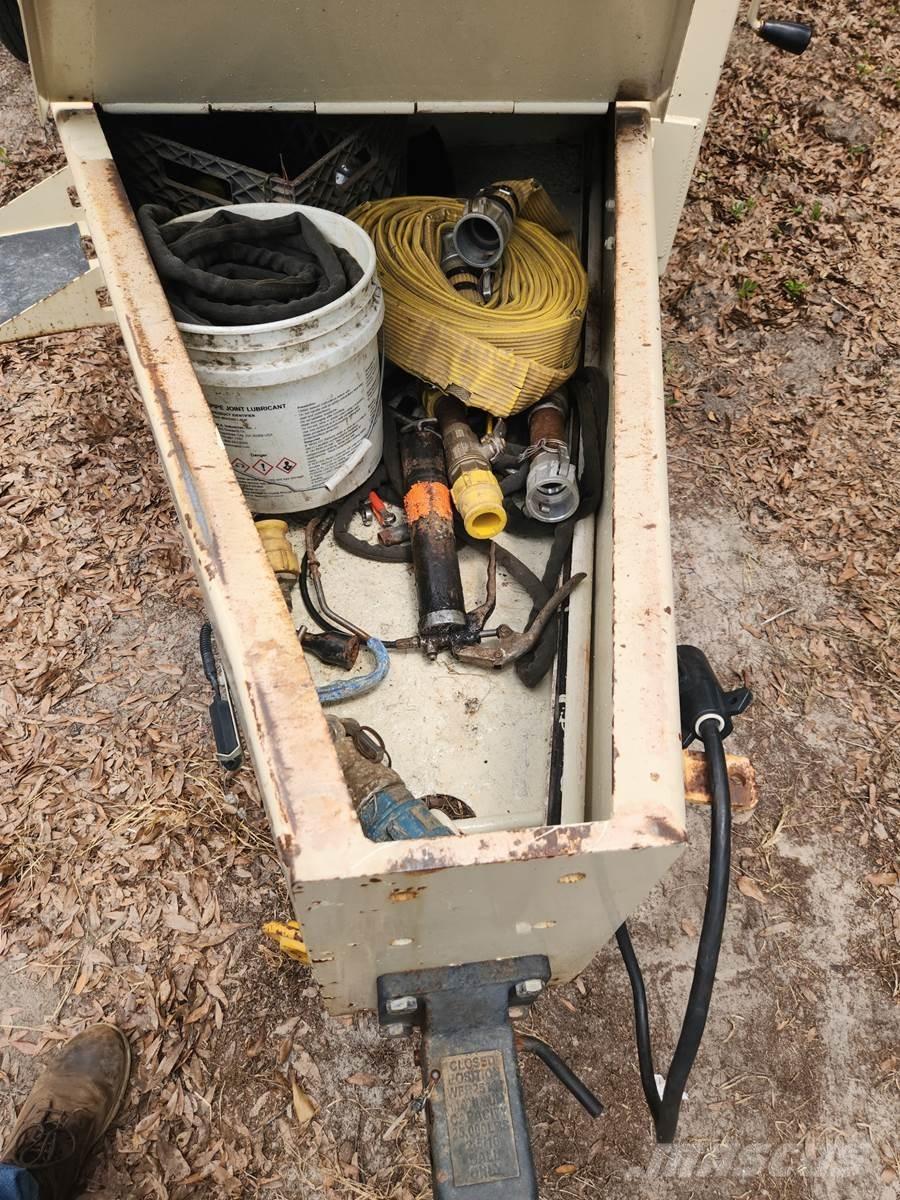 Finn T120 Kääntöpöydät, kuljettimet ja siirtokoneet