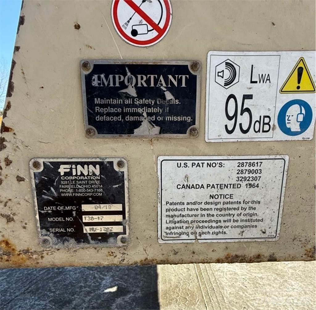 Finn T30 Kääntöpöydät, kuljettimet ja siirtokoneet