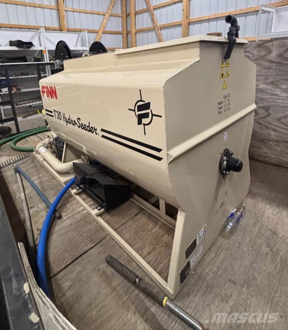 Finn T30 Kääntöpöydät, kuljettimet ja siirtokoneet