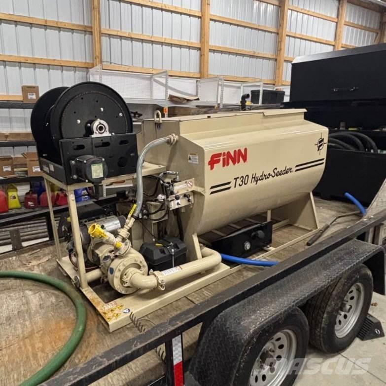 Finn T30 Kääntöpöydät, kuljettimet ja siirtokoneet