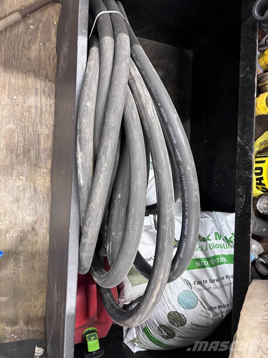 Finn T30 Kääntöpöydät, kuljettimet ja siirtokoneet