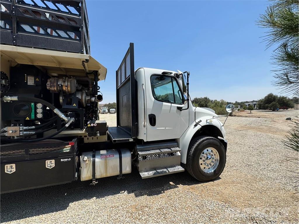 Finn T400 Kääntöpöydät, kuljettimet ja siirtokoneet