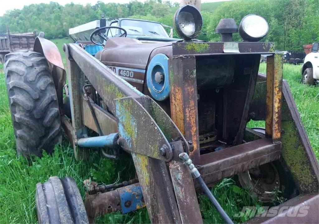 Ford 4600 Traktorit