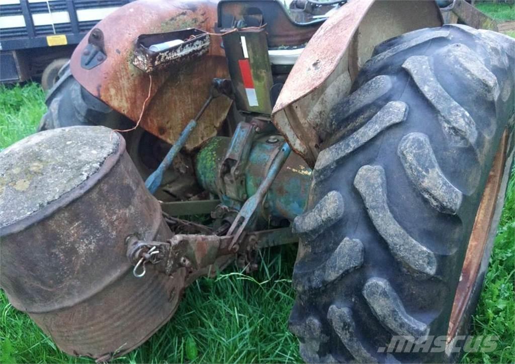 Ford 4600 Traktorit