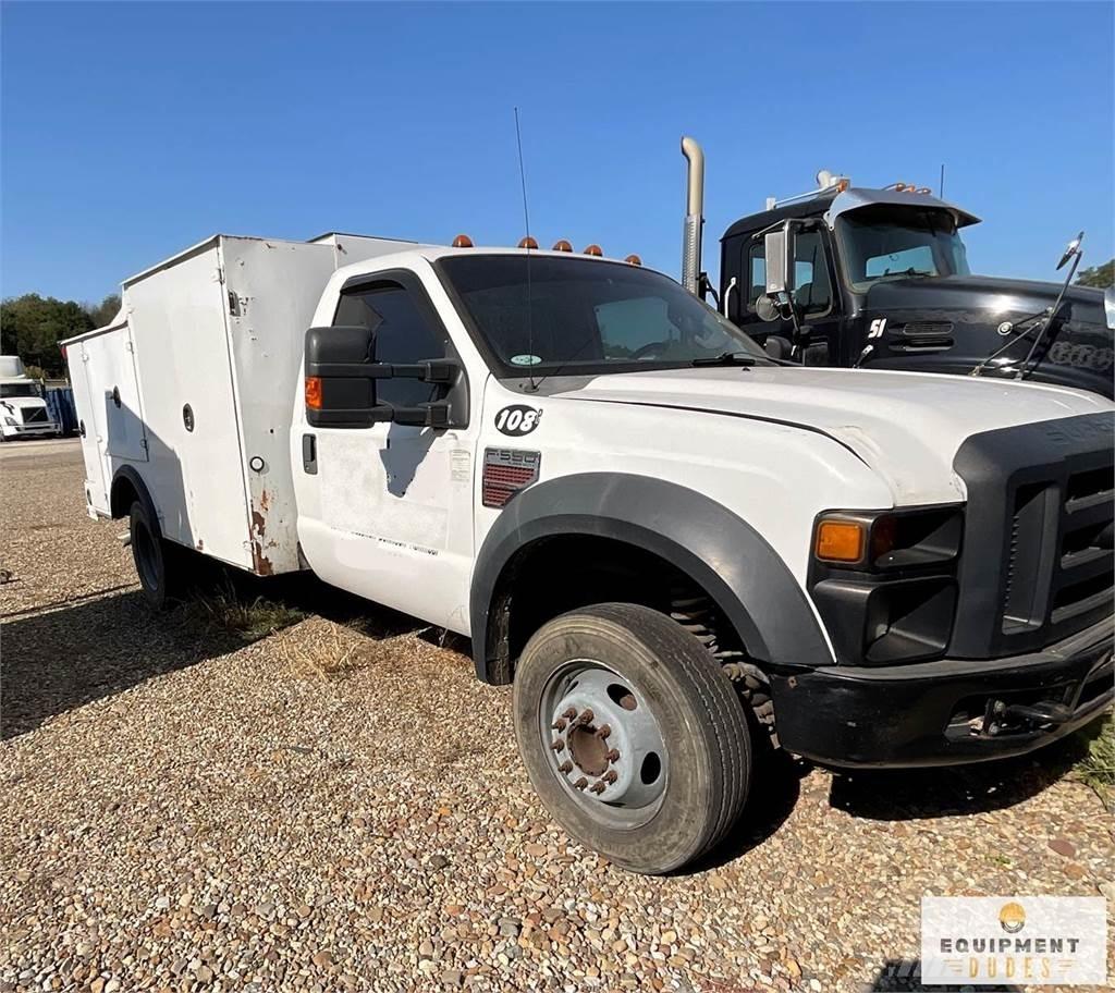 Ford F-550 Tienhoitoautot