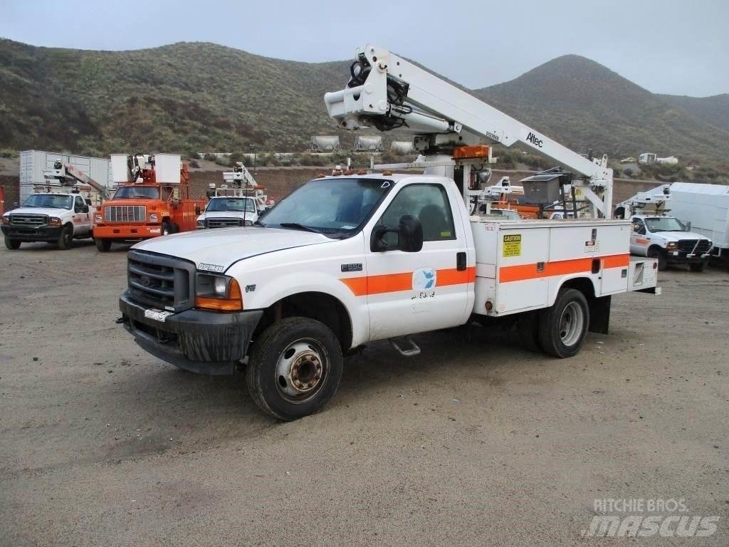Ford F-550 Nostolava-autot