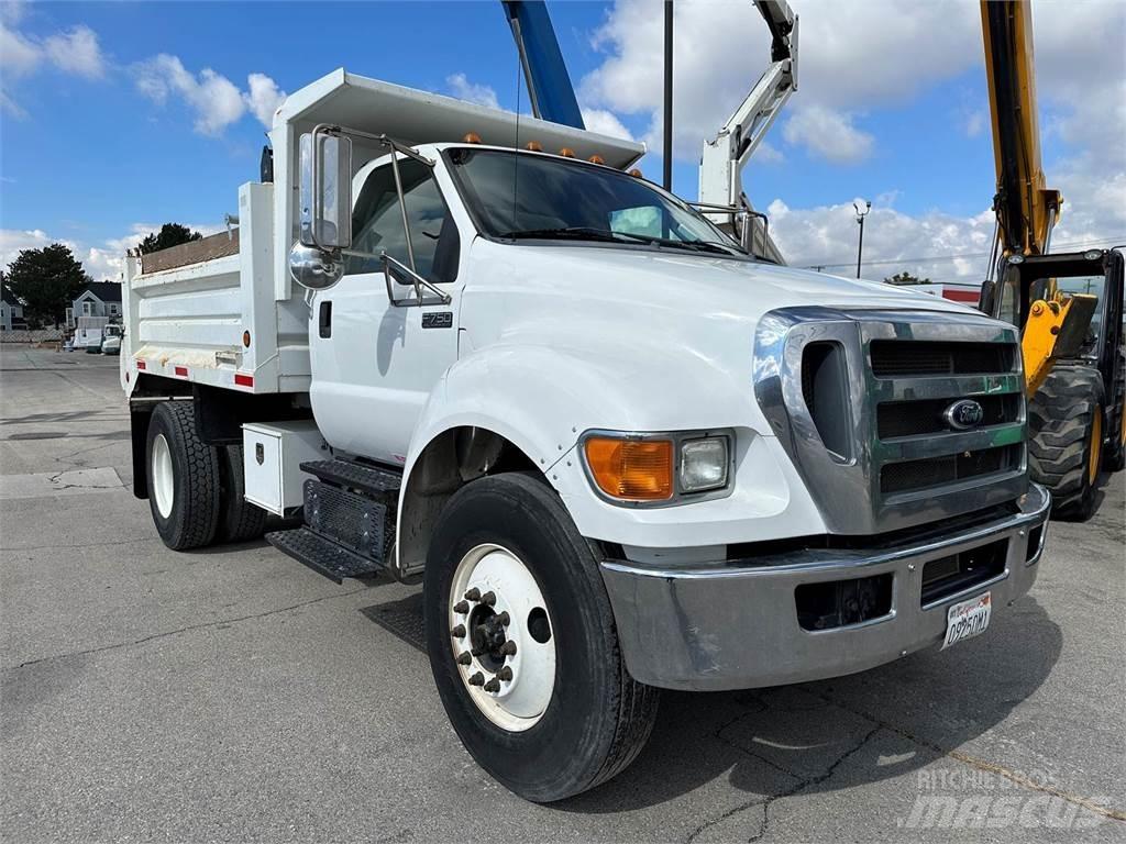 Ford F-750 Sora- ja kippiautot