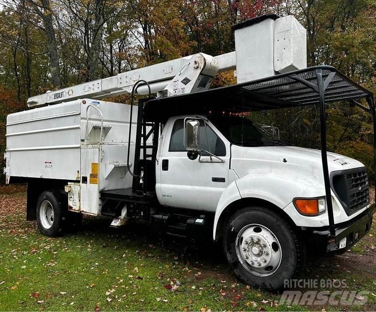 Ford F-750 Nostolava-autot