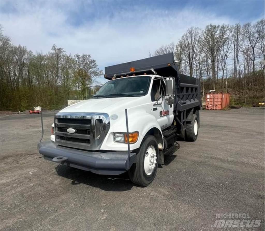 Ford F-750 Sora- ja kippiautot