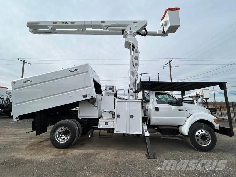 Ford F-750 Nostolava-autot