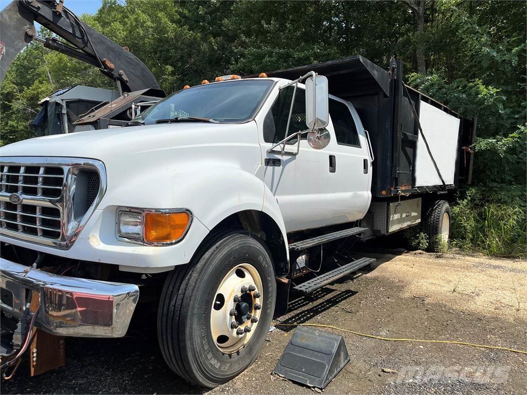 Ford F-750 Sora- ja kippiautot