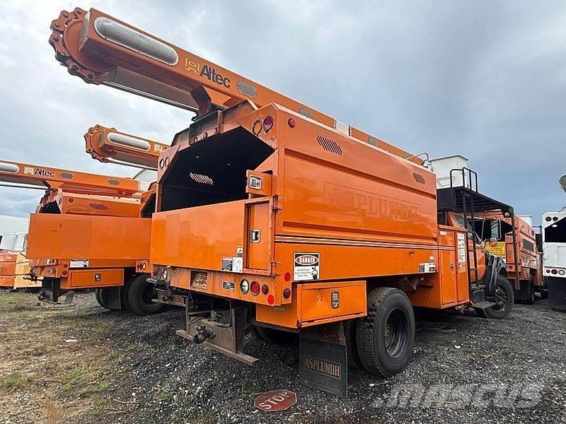 Ford F-750 Nostolava-autot