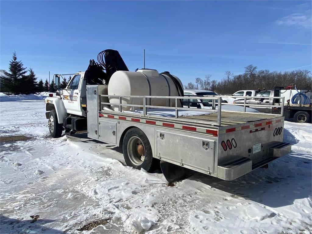 Ford F-800 Tienhoitoautot