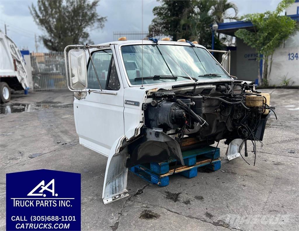 Ford F-800 Muut