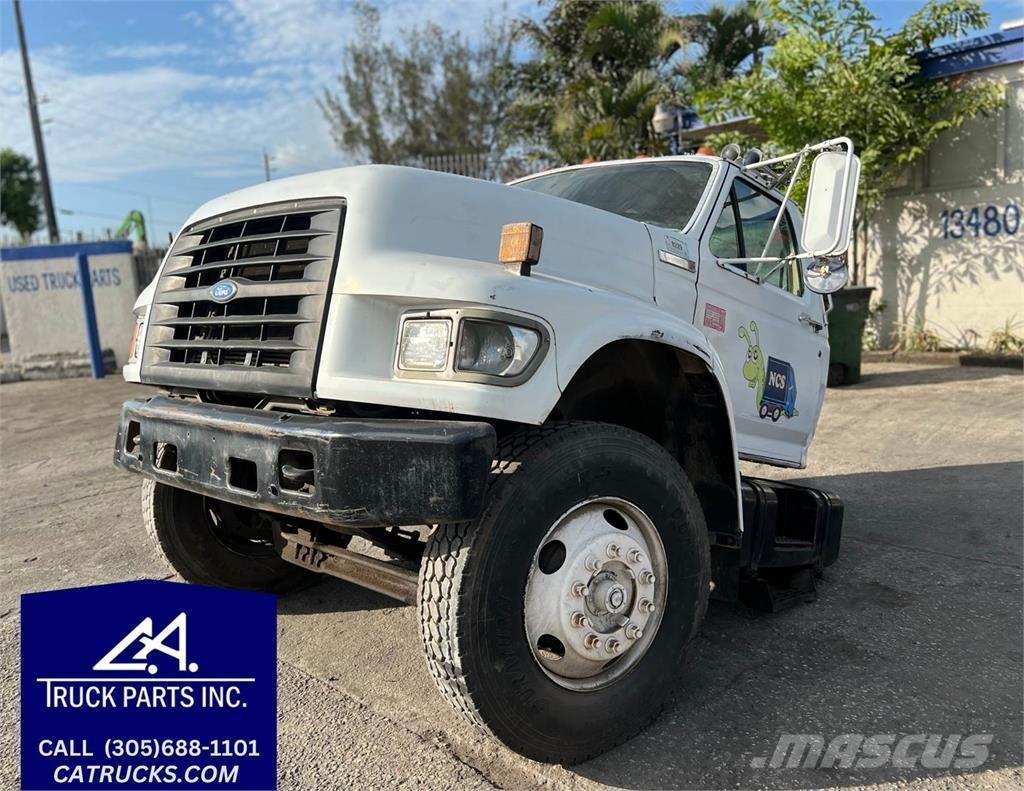Ford F-800 Muut