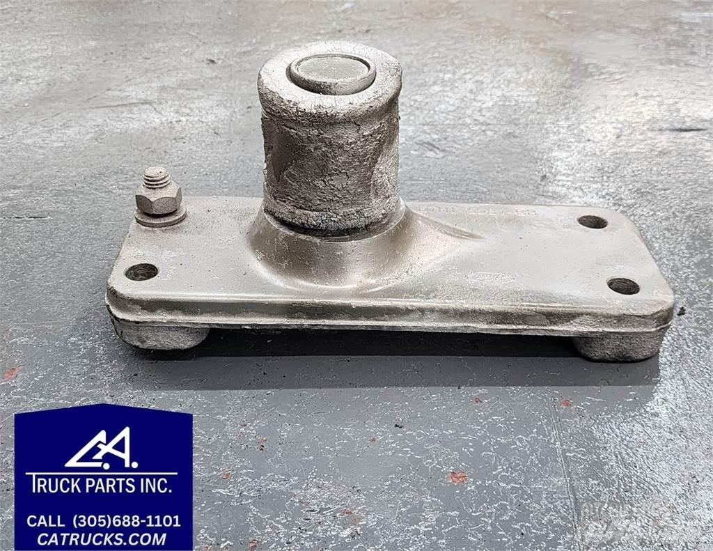 Ford L9000 Moottorit
