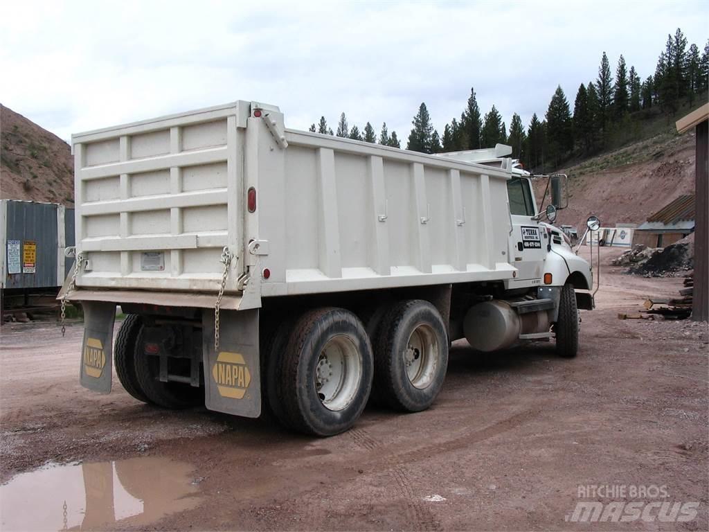 Ford LTA9000 Sora- ja kippiautot