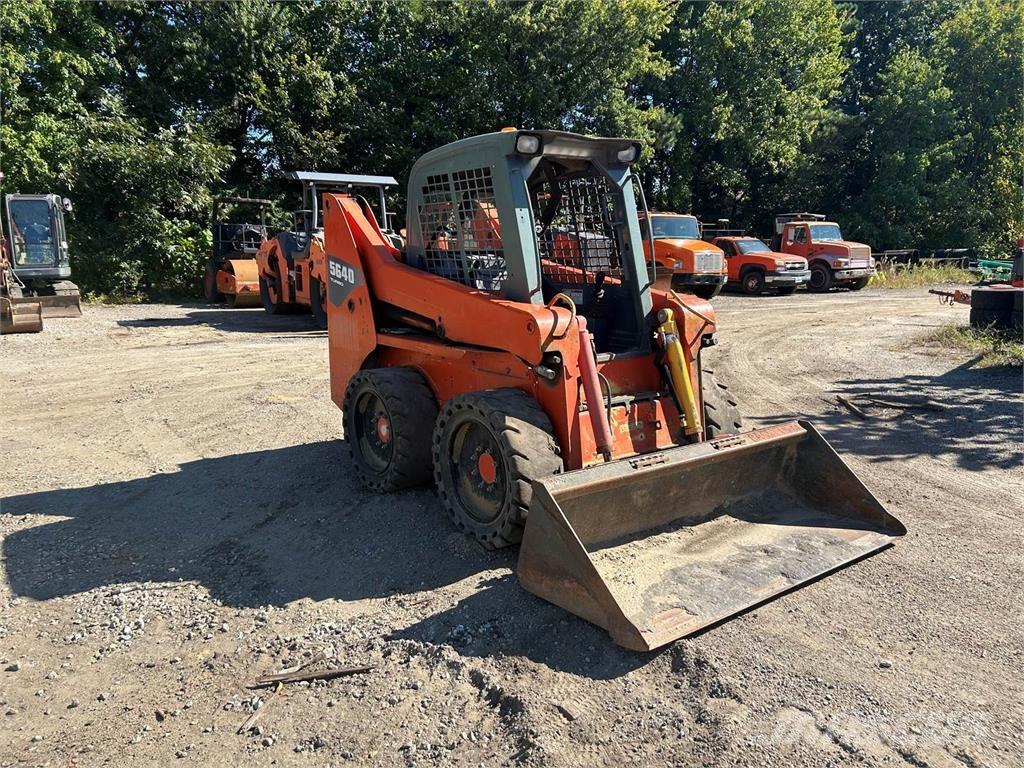 Gehl 5640E Telakuormaajat