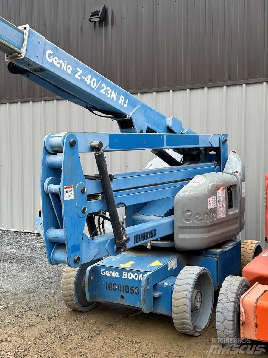 Genie Z45 Kuukulkijat