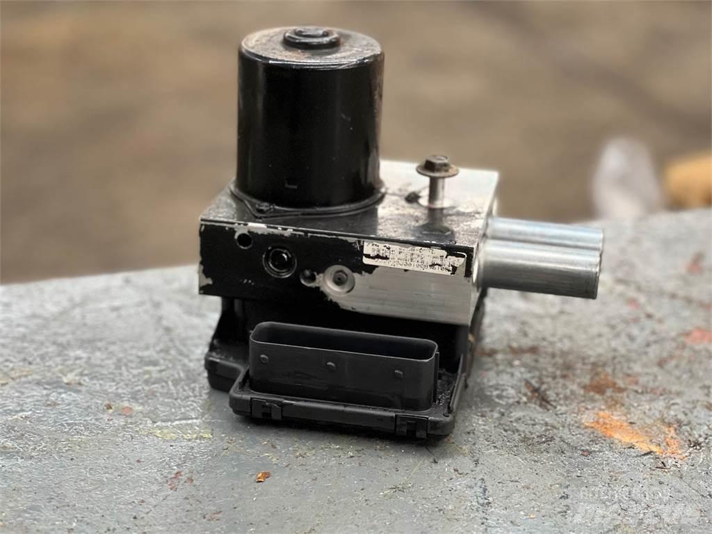 GMC  Sähkö ja elektroniikka