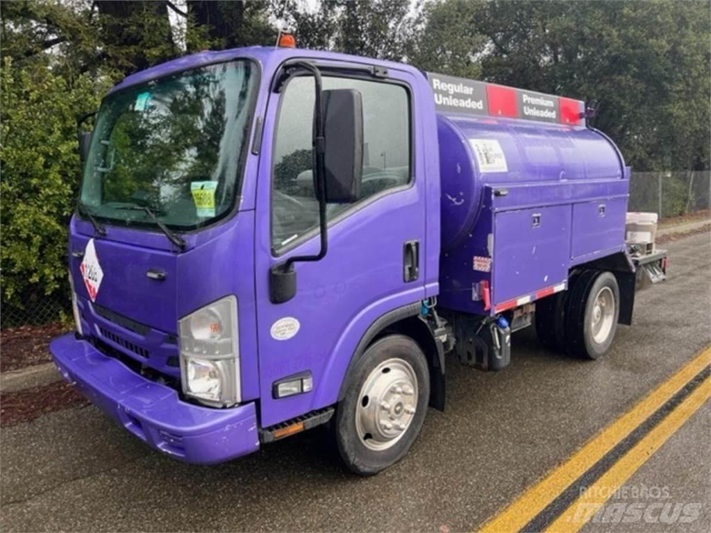 Isuzu NPR Säiliöautot