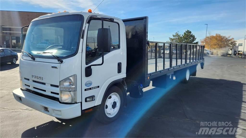 Isuzu NRR Eläinkuljetusautot
