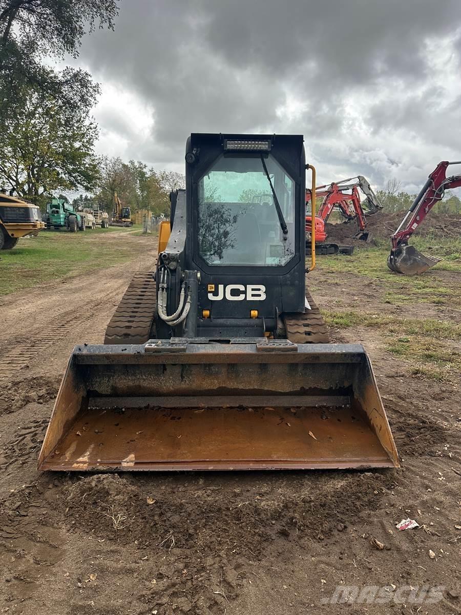 JCB 215T Liukuohjatut kuormaajat
