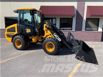 JCB 407B Pyöräkuormaajat