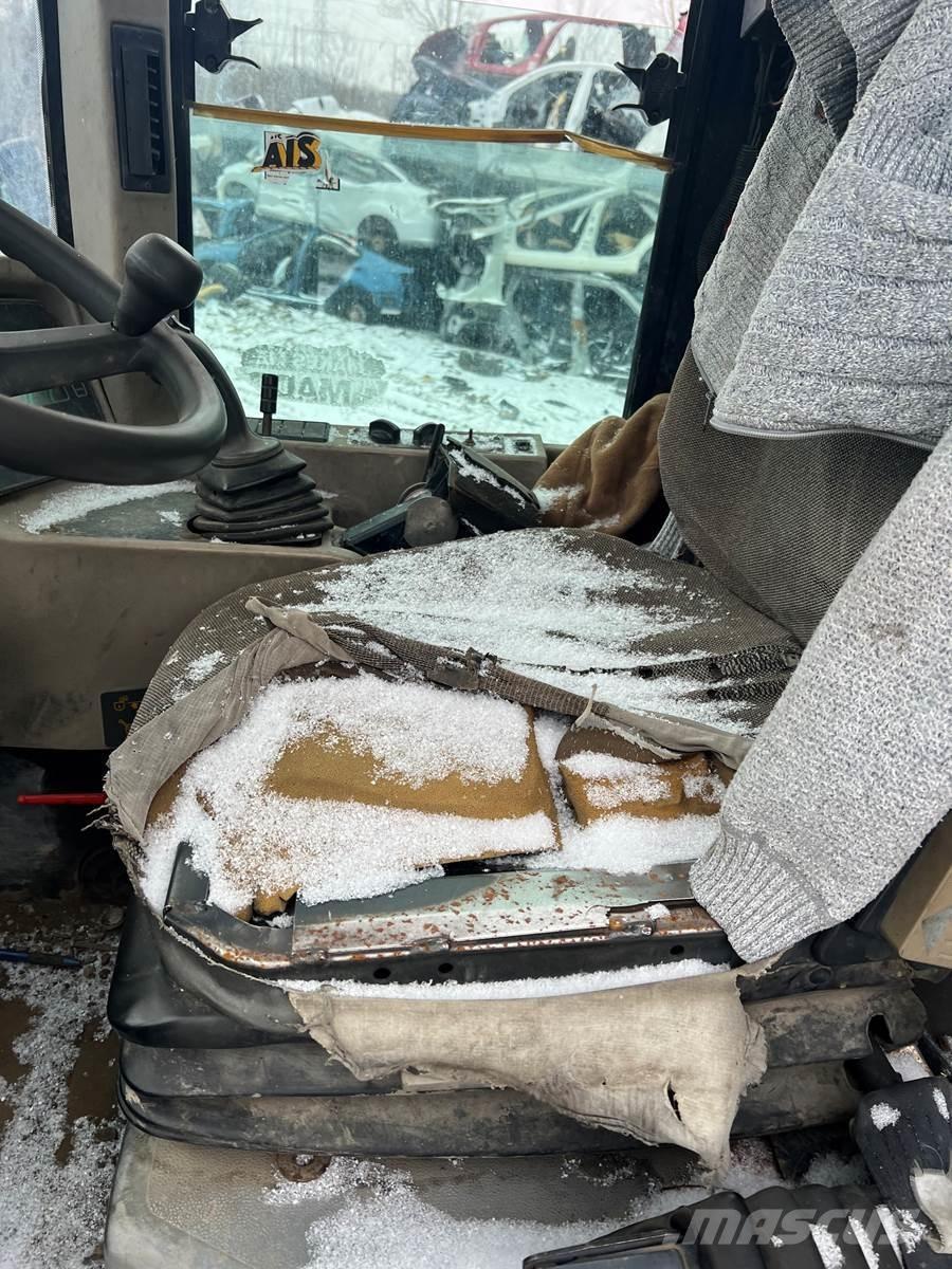 JCB 411 HT Pyöräkuormaajat