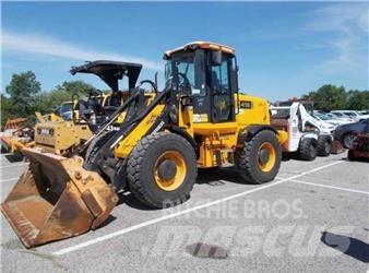 JCB 416 HT Pyöräkuormaajat
