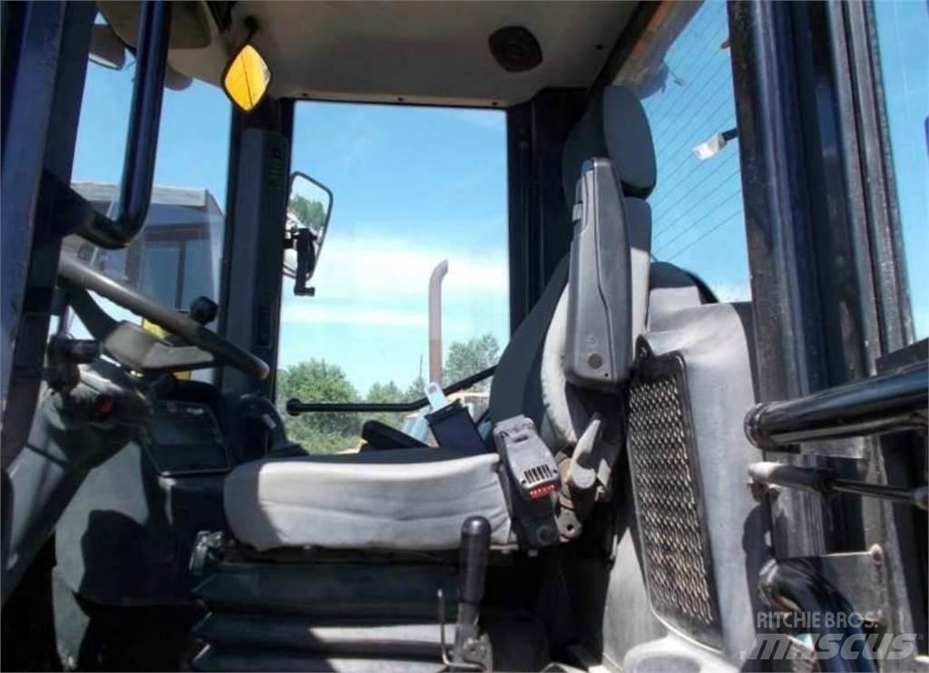 JCB 416 HT Pyöräkuormaajat