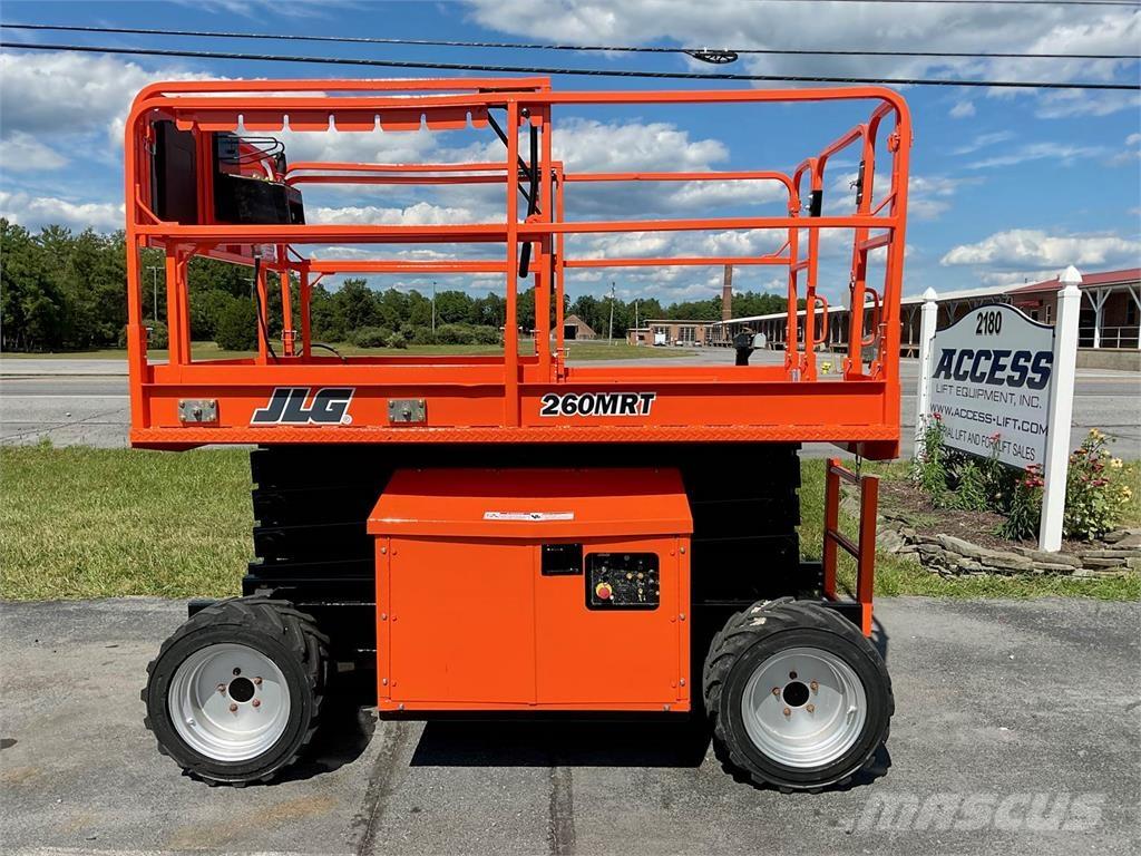 JLG 260MRT Saksilavat