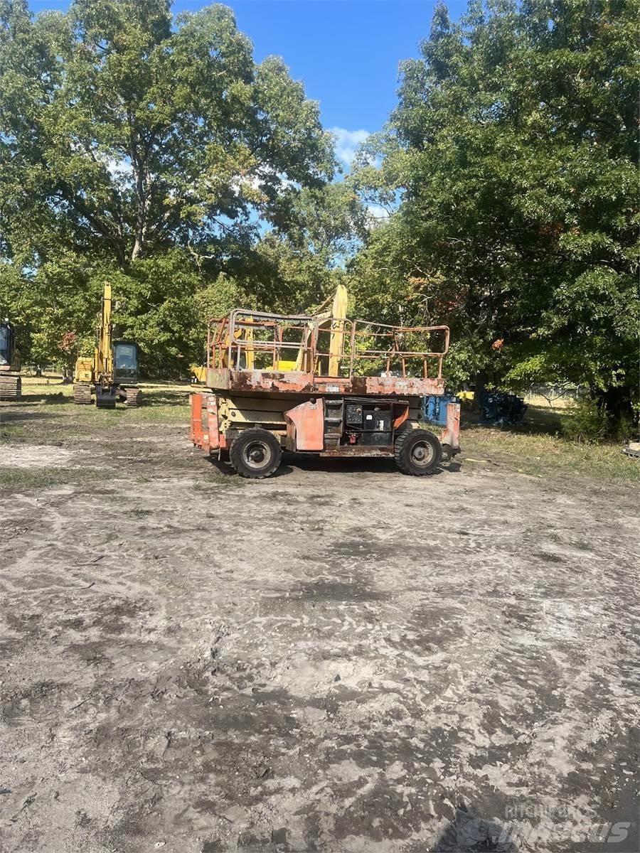 JLG 3394RT Saksilavat