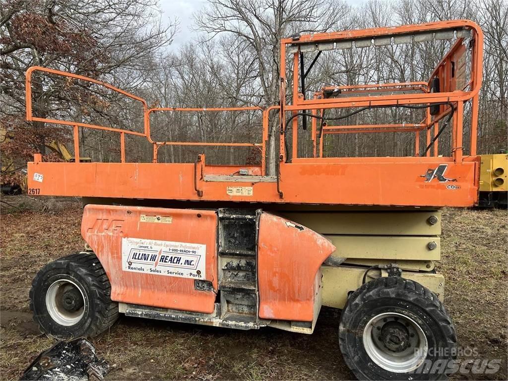 JLG 3394RT Saksilavat