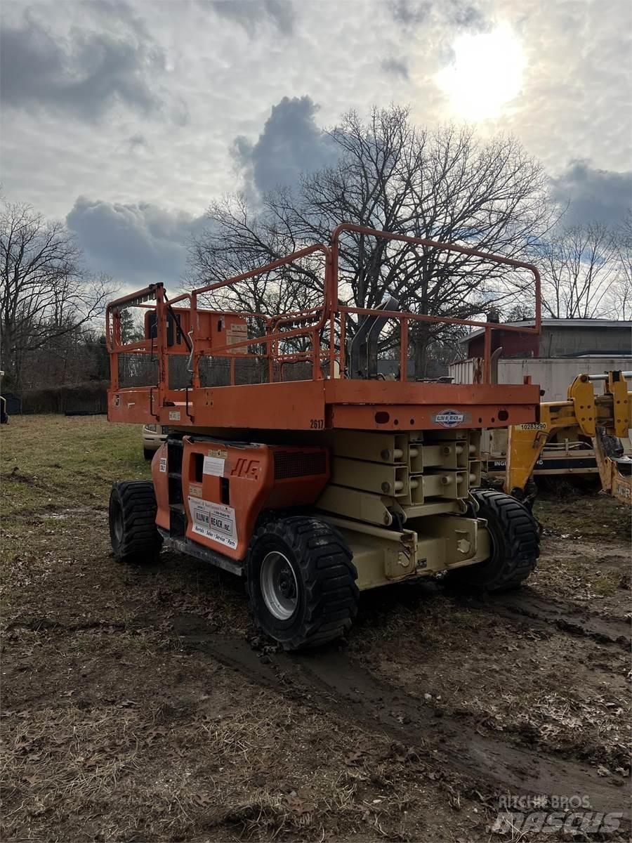 JLG 3394RT Saksilavat