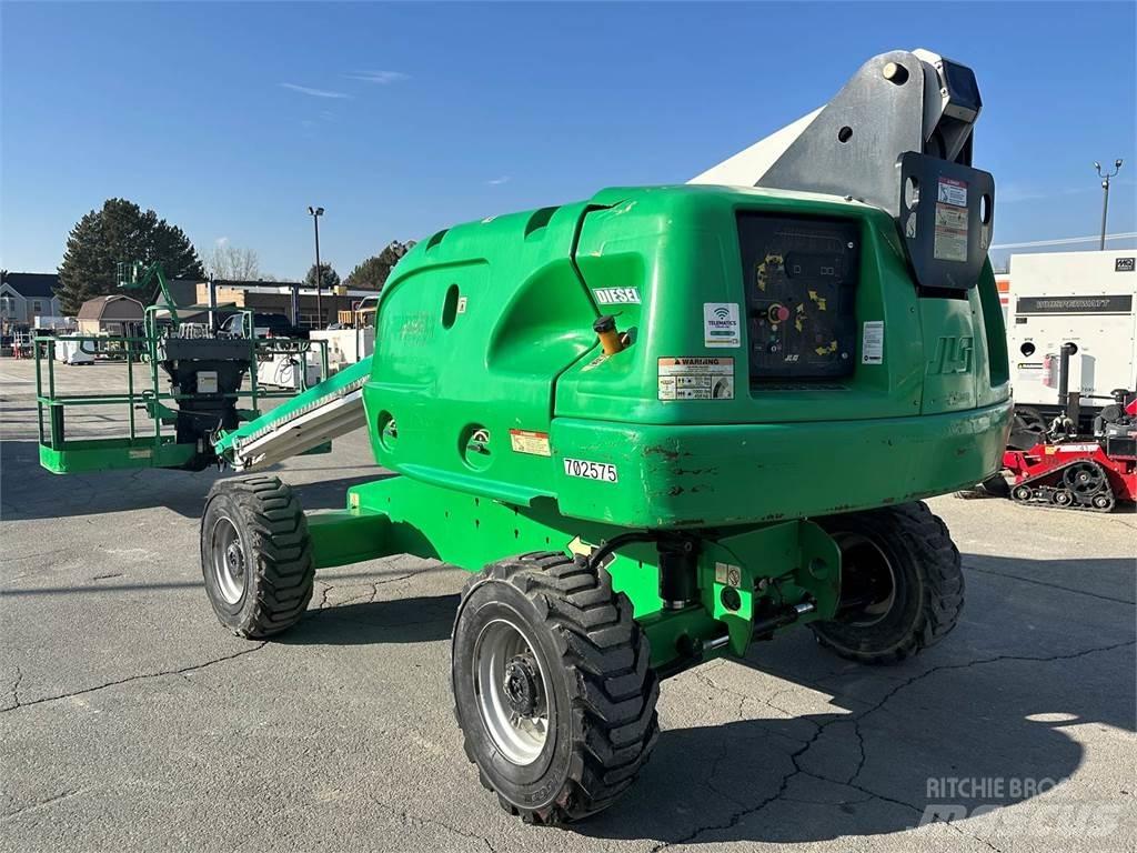 JLG 400S Teleskooppipuominostimet