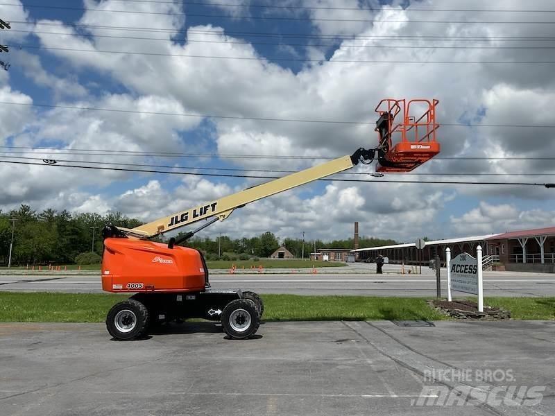 JLG 400S Teleskooppipuominostimet