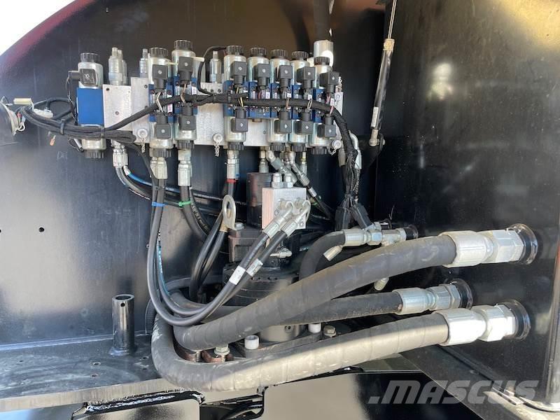 JLG 460SJ Teleskooppipuominostimet