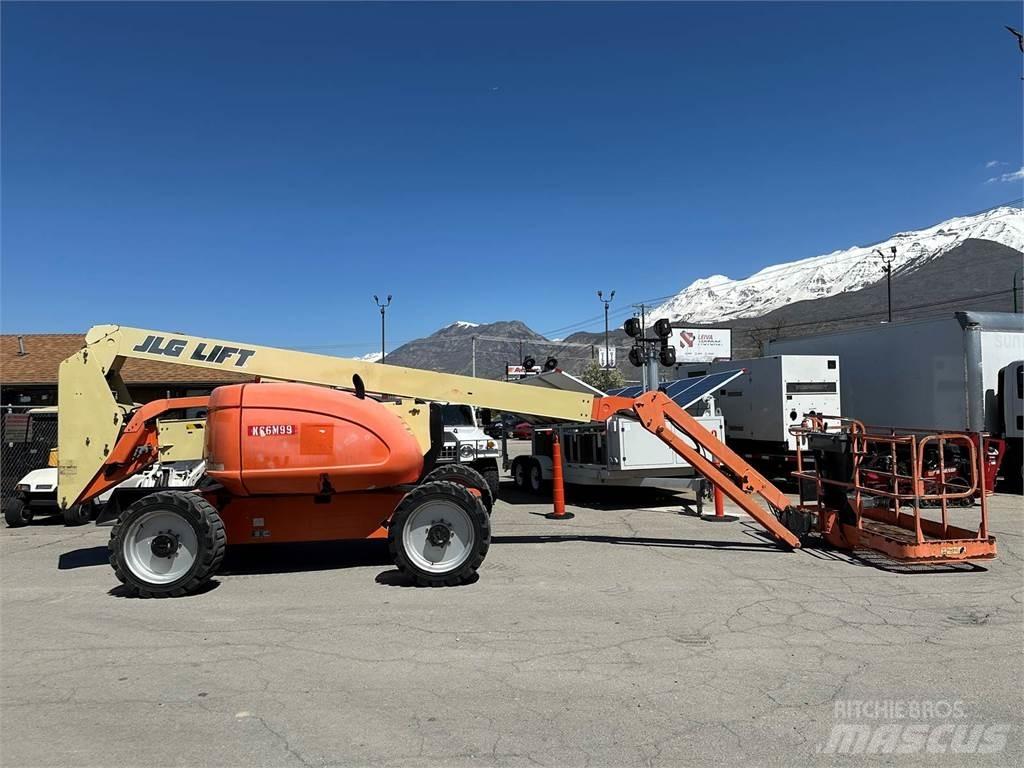 JLG 600AJ Teleskooppipuominostimet