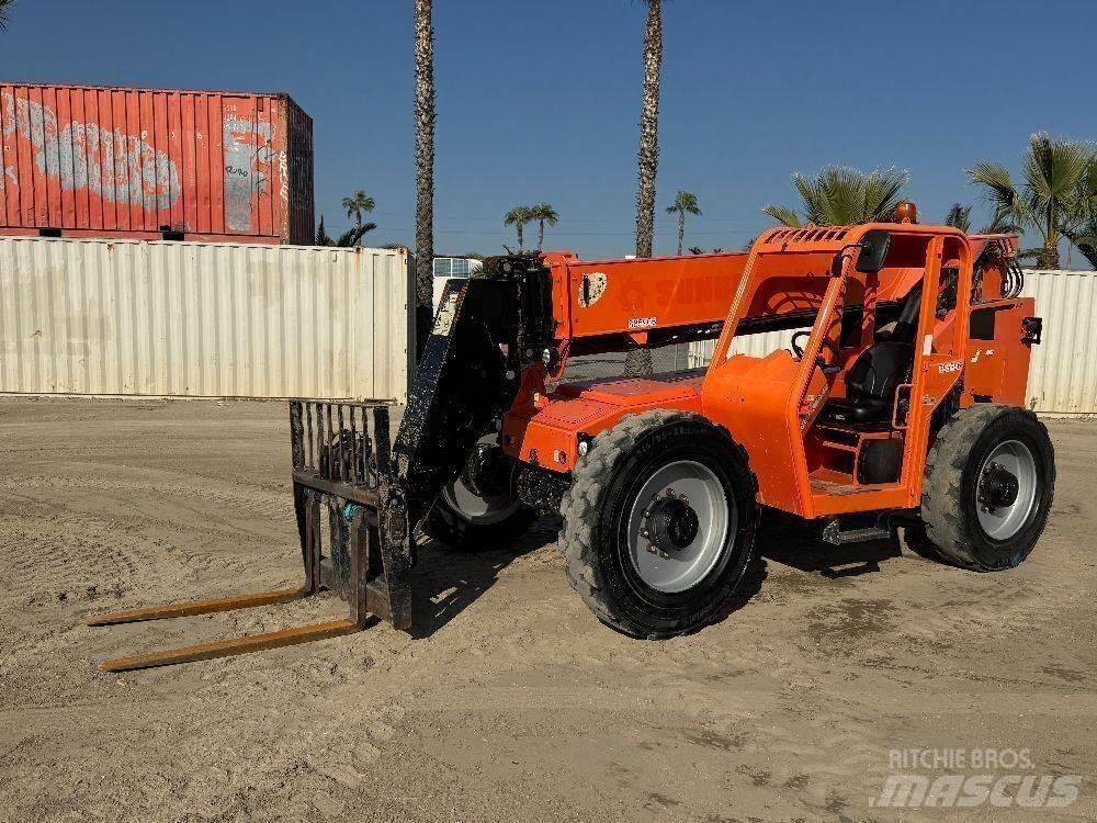 JLG 8042 Kurottajat