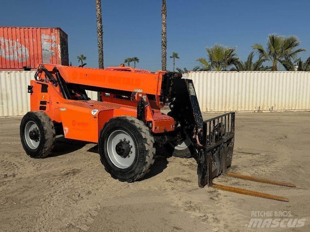 JLG 8042 Kurottajat