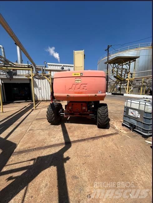 JLG 860SJ Kuukulkijat